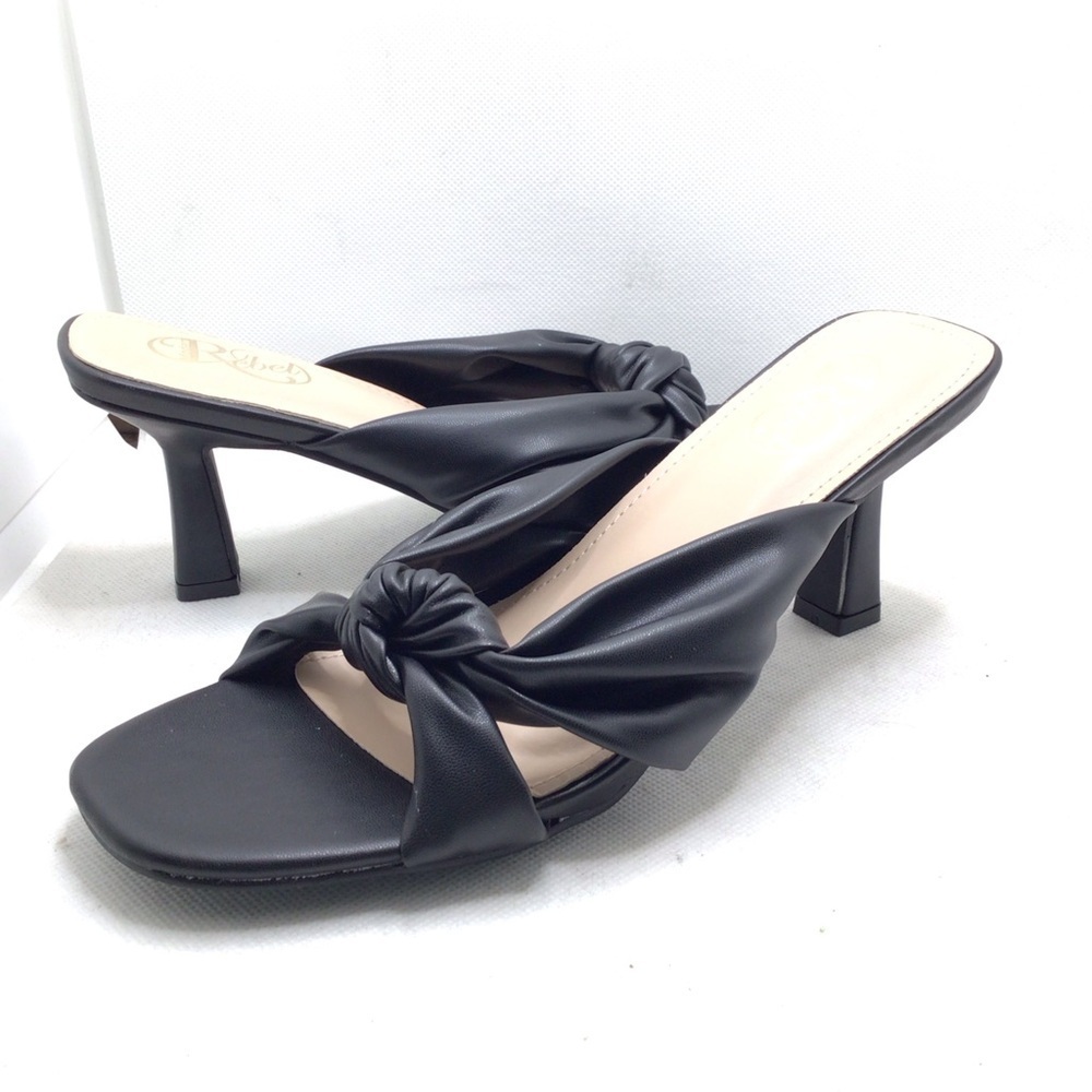Modern Rebel Womens Mr. Fancy Black Knot Front Kitten Heeled Sandals